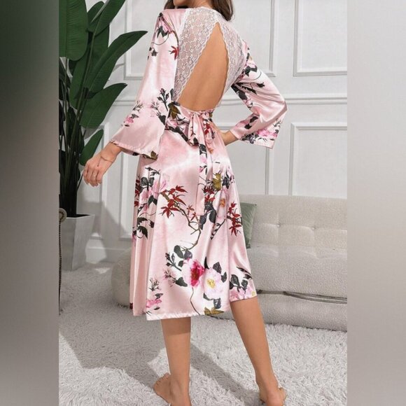 Other - Floral Print Backless Belted Satin Robe